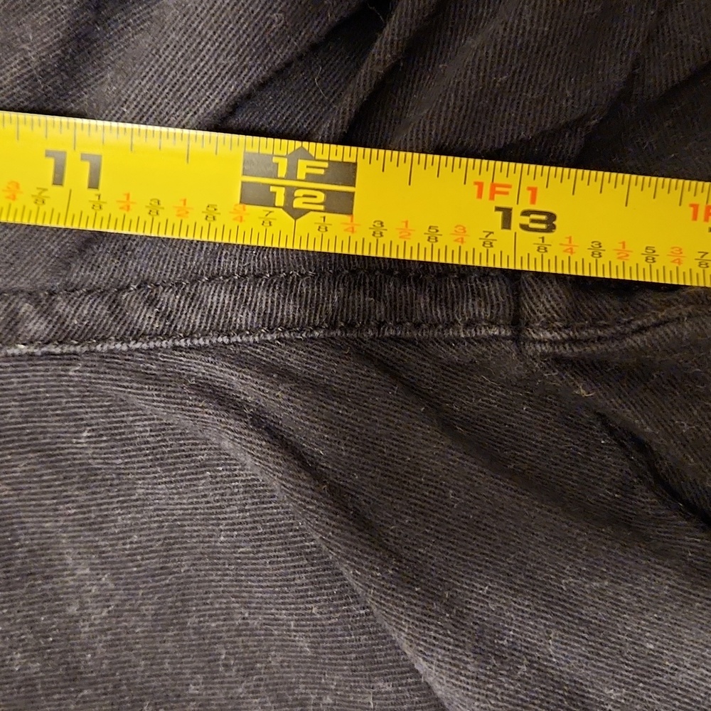 Cargo shorts - Picture 9 of 9